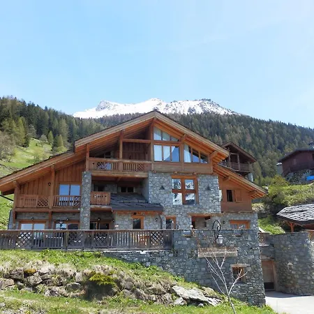 Chalet White Eden