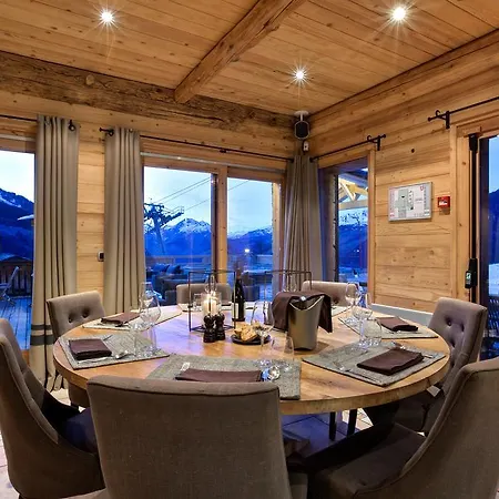 Chalet White Eden Hotel *